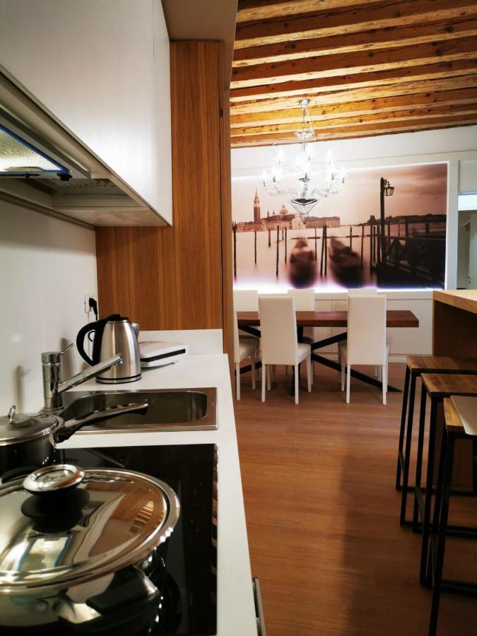Deluxe 3 Bedroom Flat In Rialto Venedig Eksteriør billede